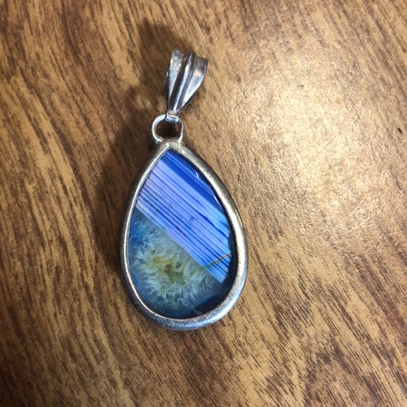 Pretty Colorful Pendant - Picture 9 of 9